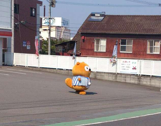 うしろ！うしろ！な画像