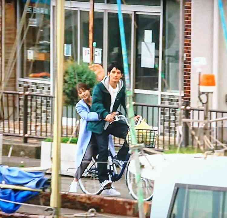 『中学聖日記』有村架純＆岡田健史、久々の2ショットにファン歓喜「最強コンビだぁ」