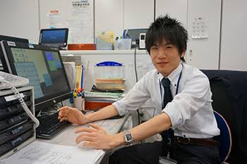 大学で働いている方！