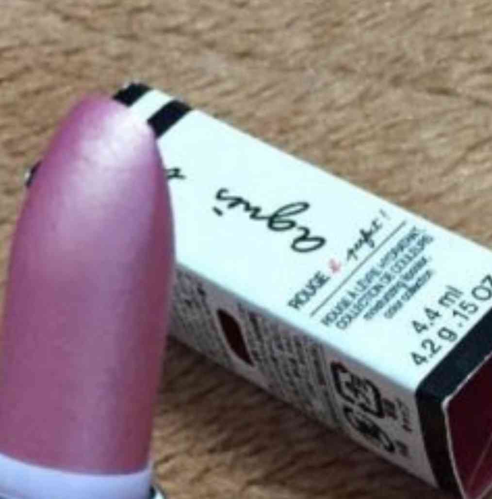 【桜色】薄ピンクのコスメが好きな方