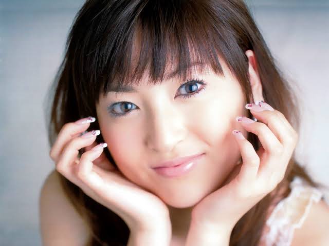 「透明感ハンパない」「お人形さんみたい」神田沙也加、透き通る肌のドアップショットに反響