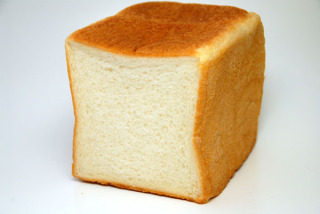 これだけは、あえて安物を買ってる！という物