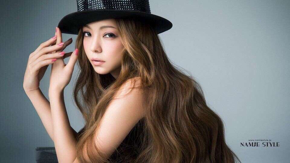 木下優樹菜、自撮りが安室奈美恵に似ていると話題に「顔とか雰囲気も…」