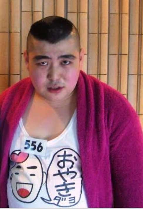 借金300万円を踏み倒し開き直る元芸人スズキに怒りの声殺到 「クロちゃんがマシに見える」