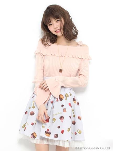 男を意識しているあざとい洋服