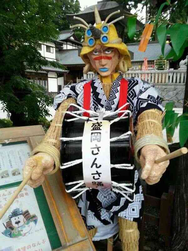 【衝撃】神社がジョジョとコラボか / 鬼コスプレのブチャラティ登場で大人気「アリーヴェデルチ！ さよならだ」