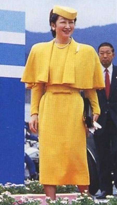 「小室圭さん」母が天皇陛下に謁見要求　元婚約者は“あの母子はいつも順序が…”
