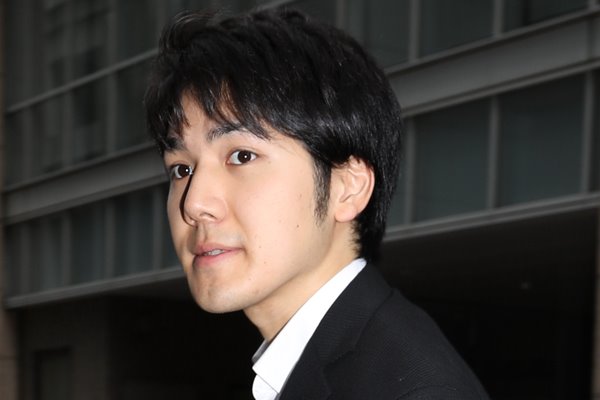 「小室圭さん」母が天皇陛下に謁見要求　元婚約者は“あの母子はいつも順序が…”