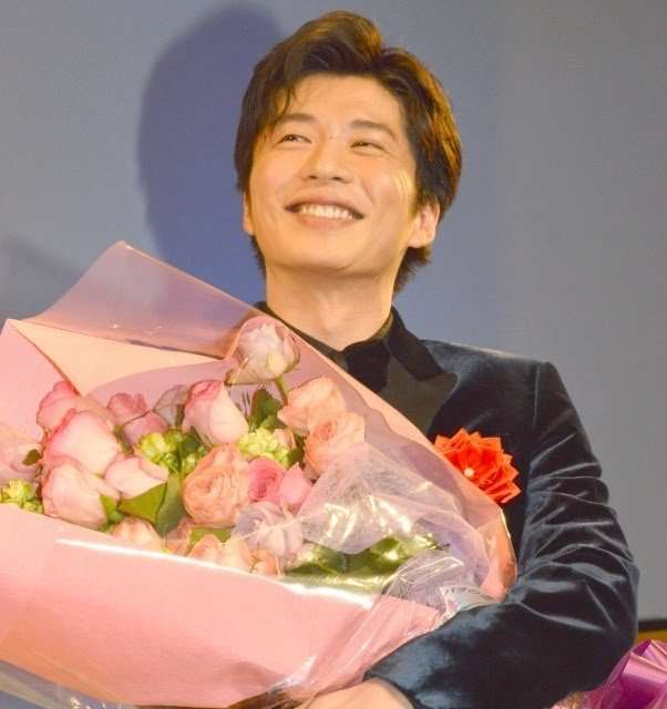 田中圭がボートレーサー姿で登場　「気持ち新たに新しいことを」