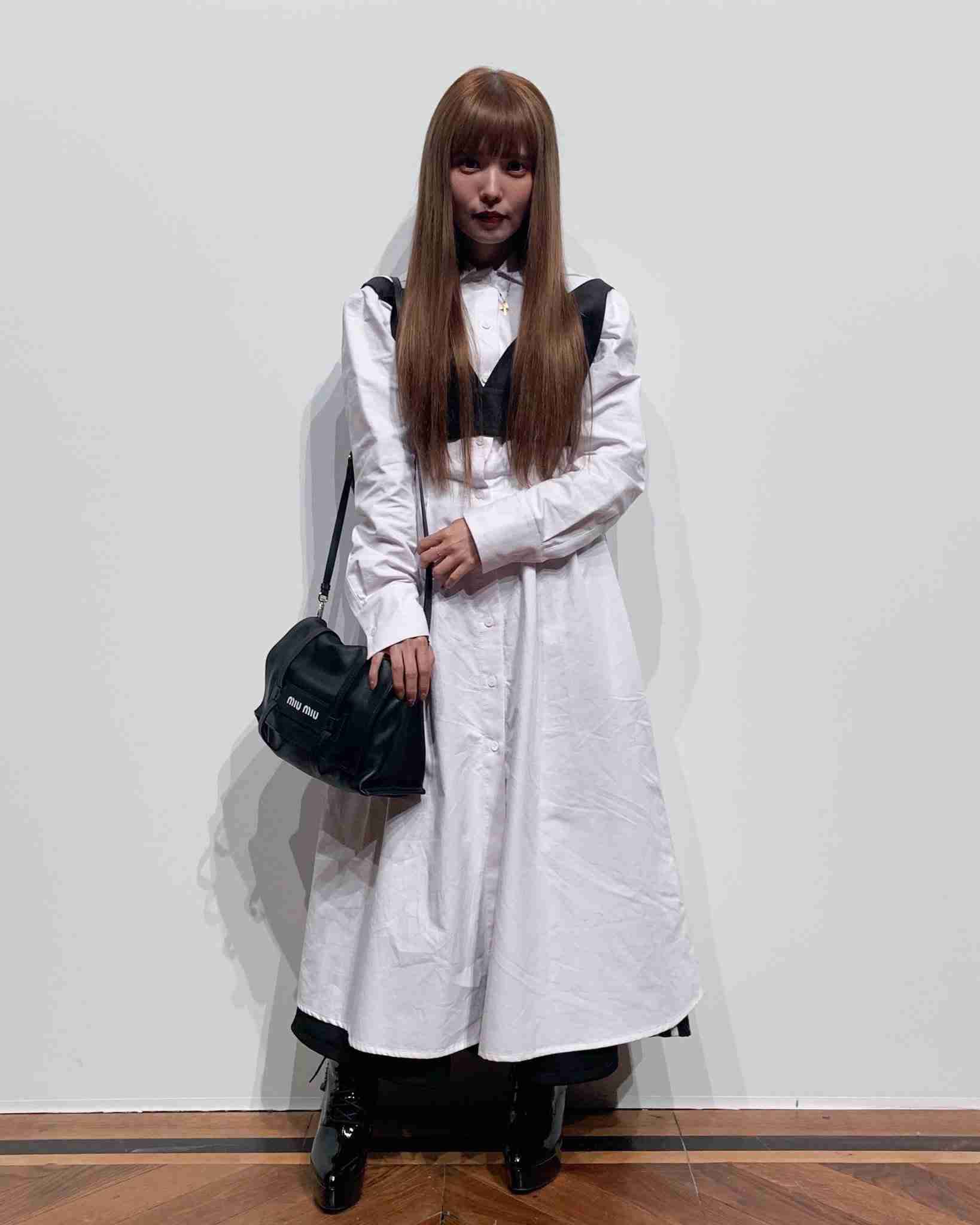 益若つばさ、おでこ全開の自撮りに絶賛の声「フランス人形みたい」「可愛すぎる！」