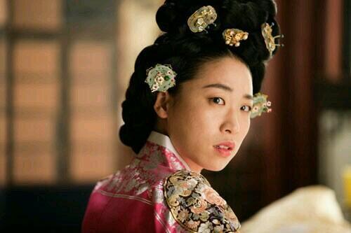 そっくりさんでお笑い芸人を作ろう!