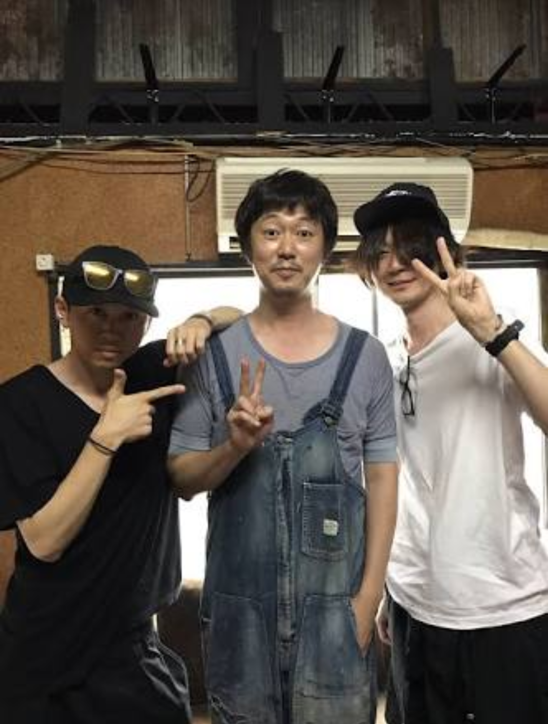 野田洋次郎＆米津玄師、2ショットにファン歓喜「天才コンビ」「永久保存版です」