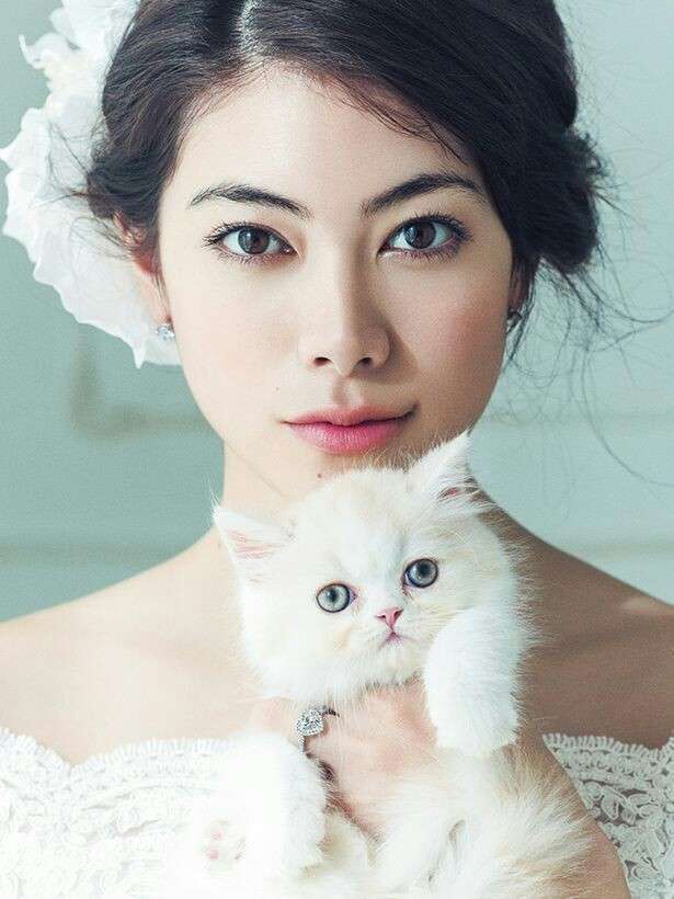 【画像】色素濃い系美人