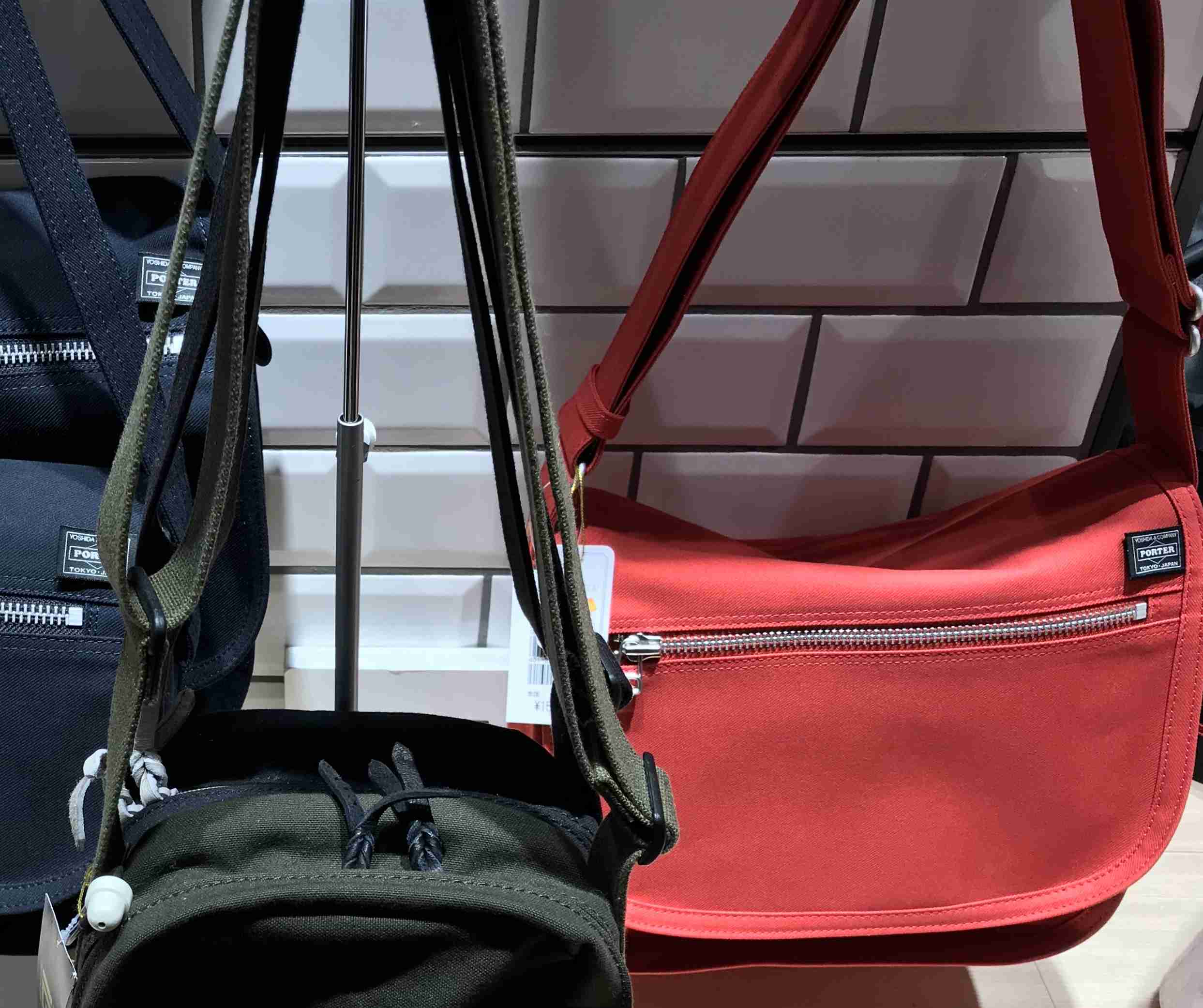 斜めがけショルダーバッグのおすすめ(一万円以内を教えてください！)