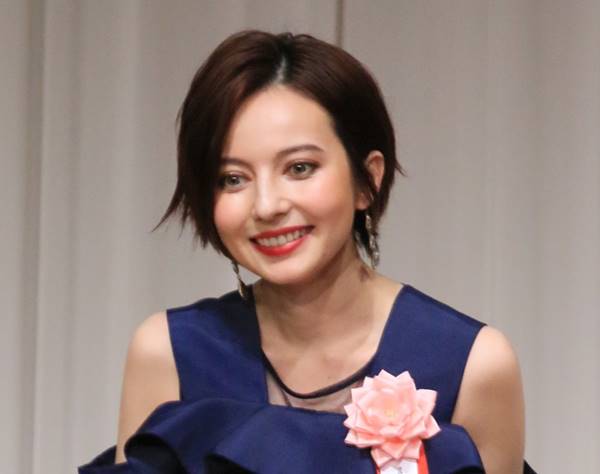 松本人志、ベッキー結婚を後押し？「数日前に報告をくれた」