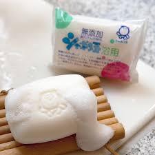 顔のパーツでクレンジング変えますか？