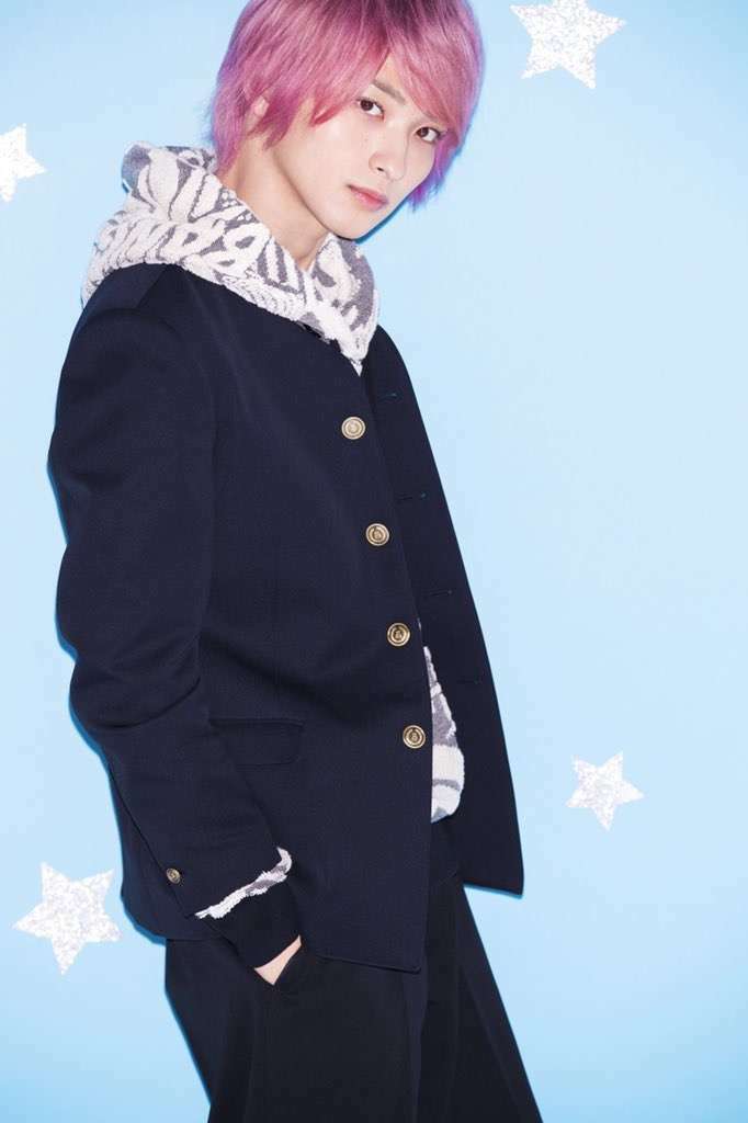 「はじこい」で話題の横浜流星、ヒゲ姿披露 4年ぶり写真集で“男の色気全開”