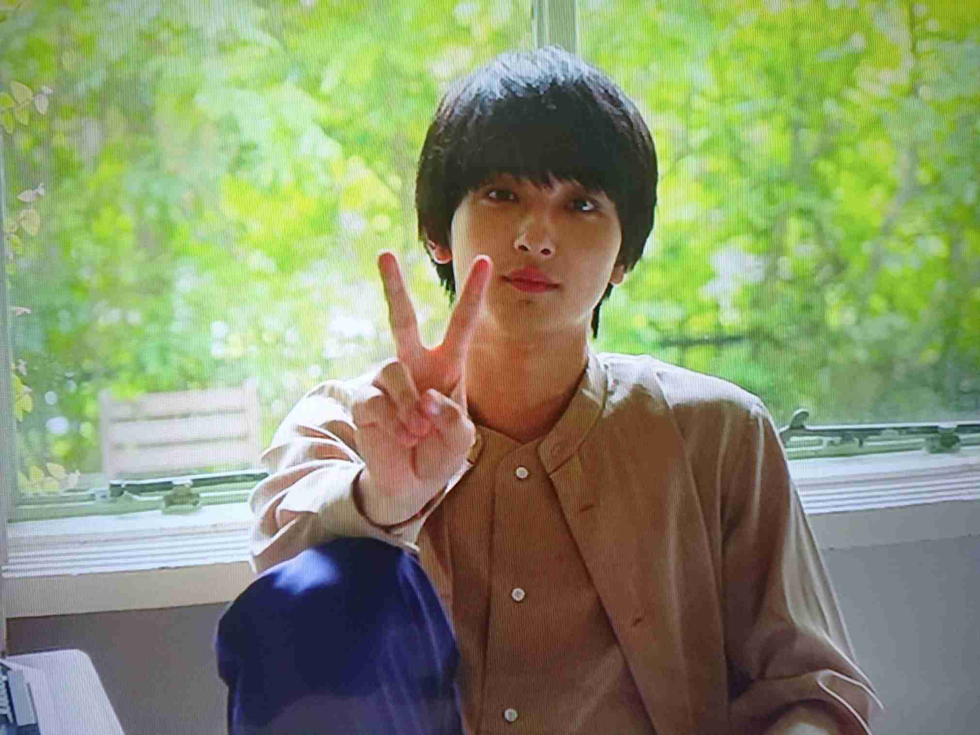 「はじこい」で話題の横浜流星、ヒゲ姿披露 4年ぶり写真集で“男の色気全開”