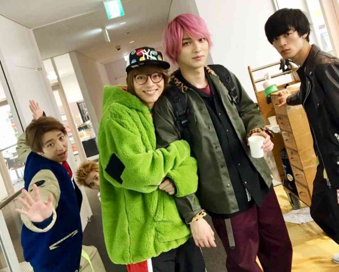 「はじこい」で話題の横浜流星、ヒゲ姿披露 4年ぶり写真集で“男の色気全開”