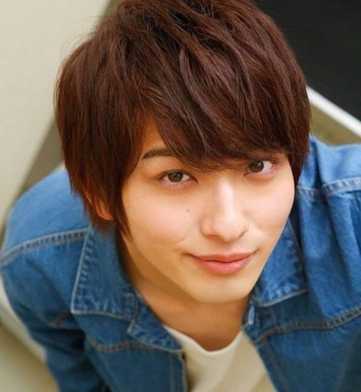 「はじこい」で話題の横浜流星、ヒゲ姿披露 4年ぶり写真集で“男の色気全開”