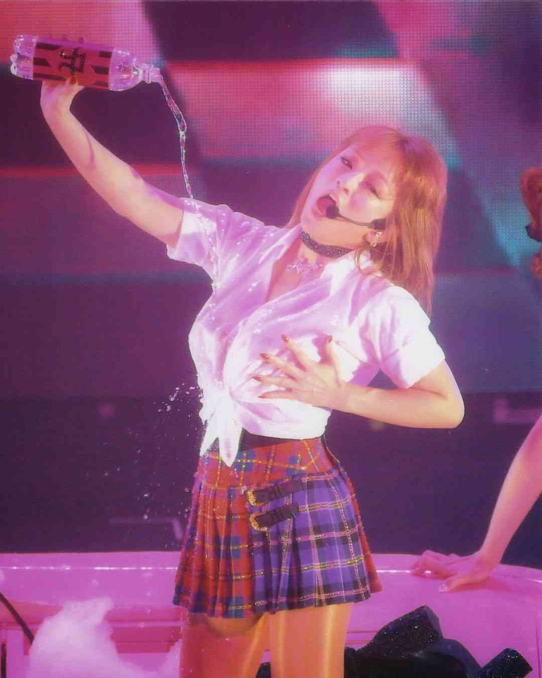 浜崎あゆみ・ダンサーの投稿にファン激怒「気分悪い」「あゆのイメージが…」