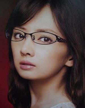 眼鏡をかけたイケメン・美人が見たい！