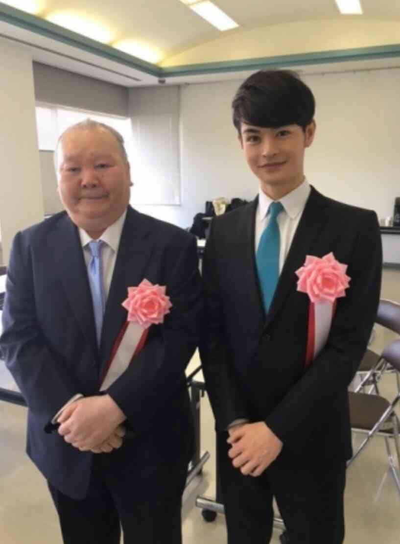 有名人を全く別人で紹介するトピ（それっぽく見える画像付きで）Part3