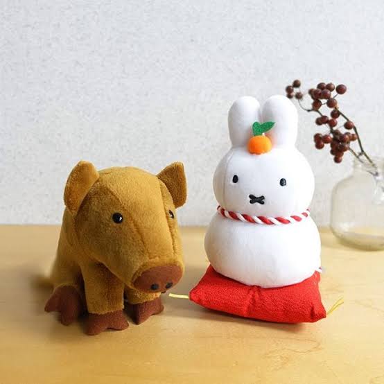 ぬい撮り見せてください