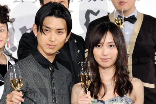 美男美女のツーショット画像が見たい!