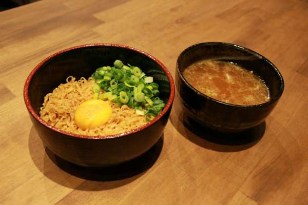 「チキンラーメン」が史上最高売上を記録
