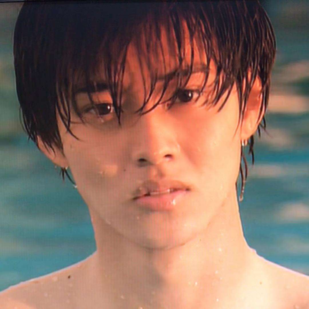 水もしたたるいい男の画像
