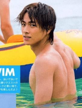水もしたたるいい男の画像