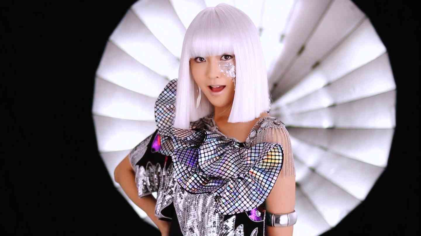 MVの画像を貼って何の曲かわかればプラス
