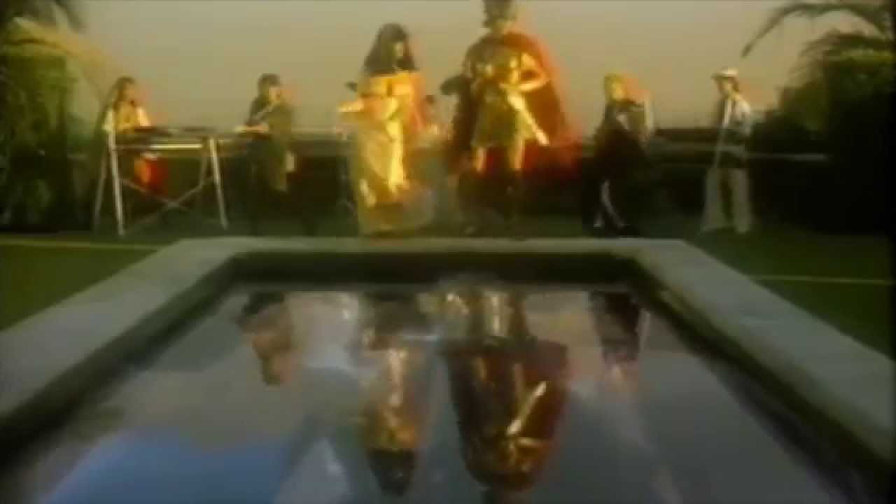 MVの画像を貼って何の曲かわかればプラス