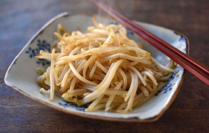 夜遅くに食べても太りにくいレシピ