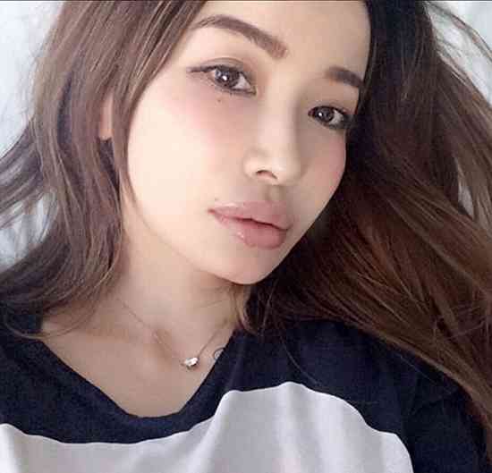 最強の美魔女の画像をはるトピ