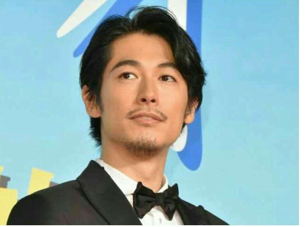 男性芸能人の髭、似合ってたら+ボタンを押すトピ