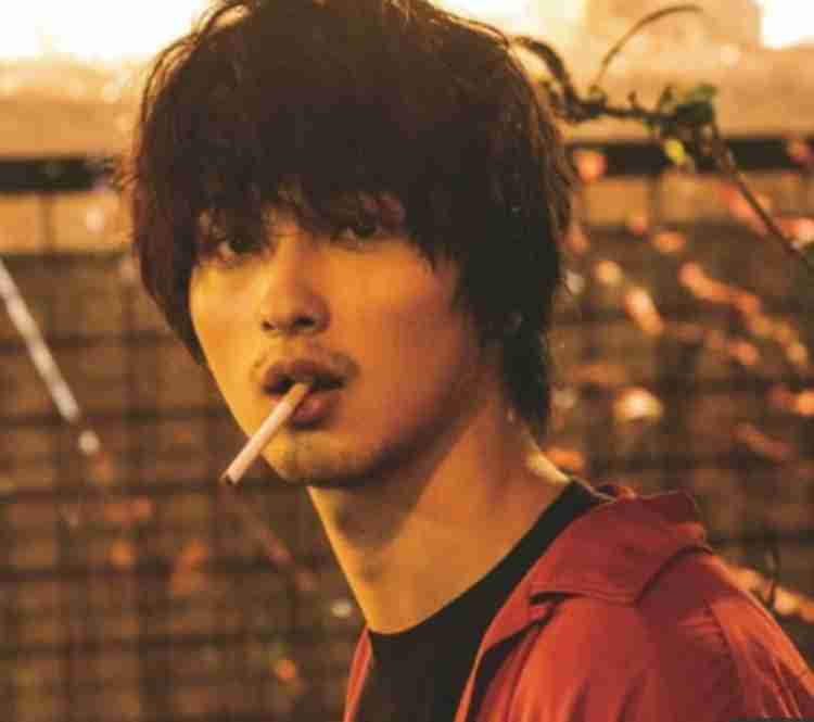 男性芸能人の髭、似合ってたら+ボタンを押すトピ
