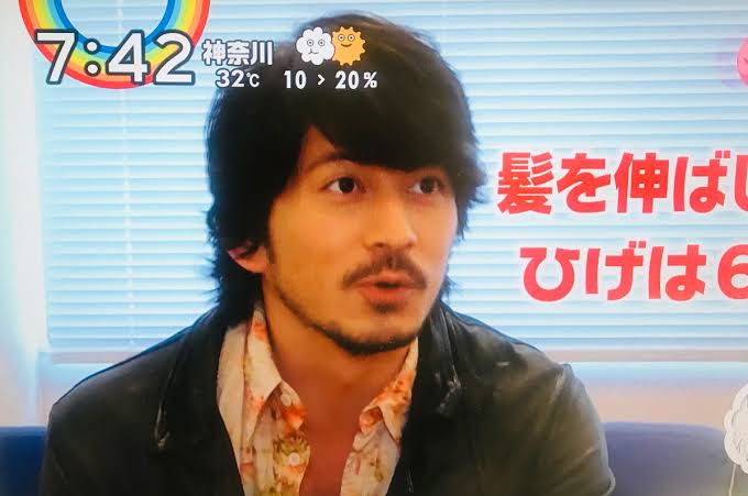 男性芸能人の髭、似合ってたら+ボタンを押すトピ