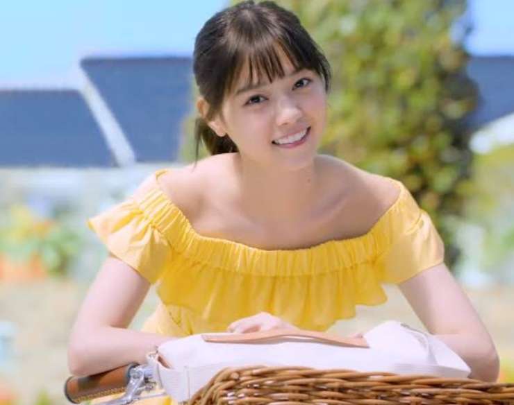 【画像】黄色の服を着た有名人