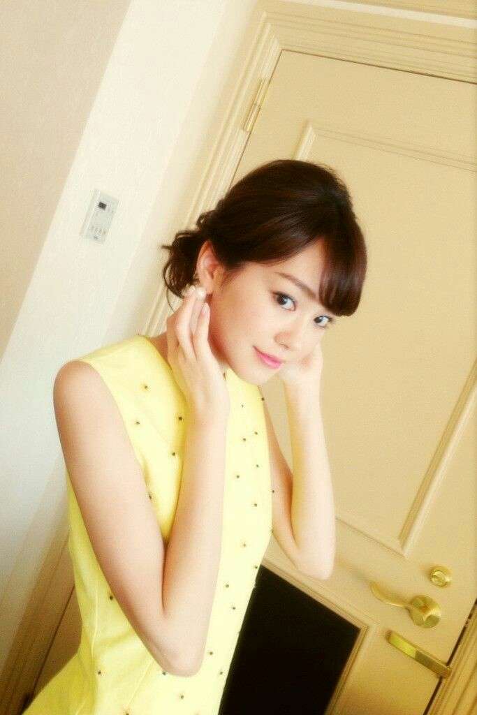 【画像】黄色の服を着た有名人