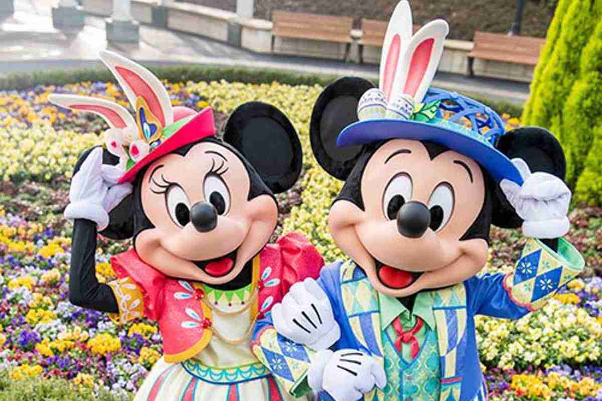 ミッキーマウスの顔はいつから変わる？　駆け込み需要で撮影に700分待ち情報も