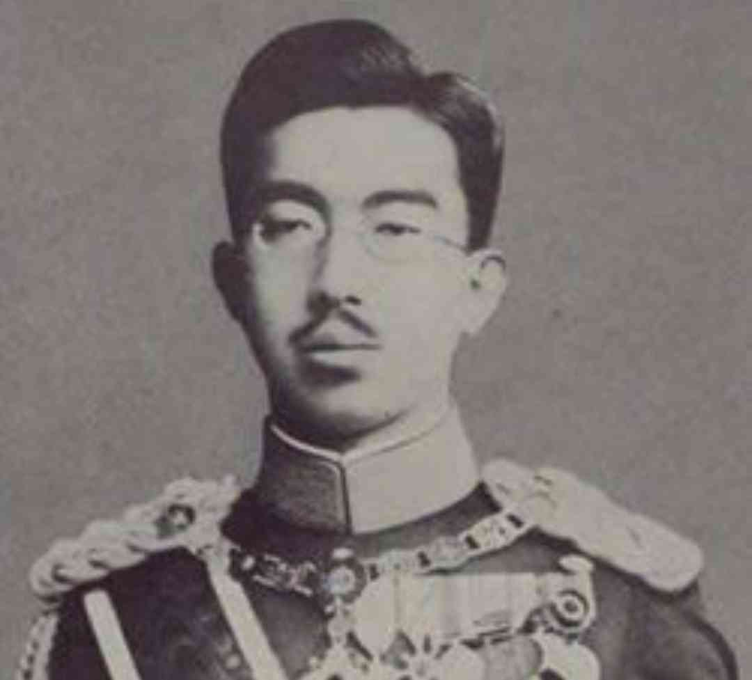 クイズ！誰のおでこでしょう