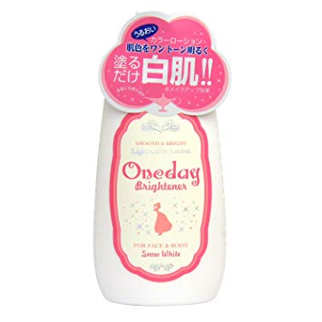 色白すぎるのが悩みです
