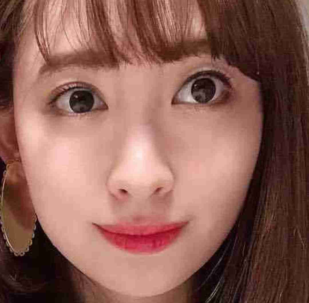 31歳になった小嶋陽菜がかわいすぎ　高橋みなみが「ストレートに愛してる」と祝福