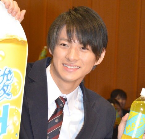 King ＆ Prince平野紫耀「人生でデートしたことない」発言に立候補者続出 女子校サプライズ登場で生徒350人熱狂