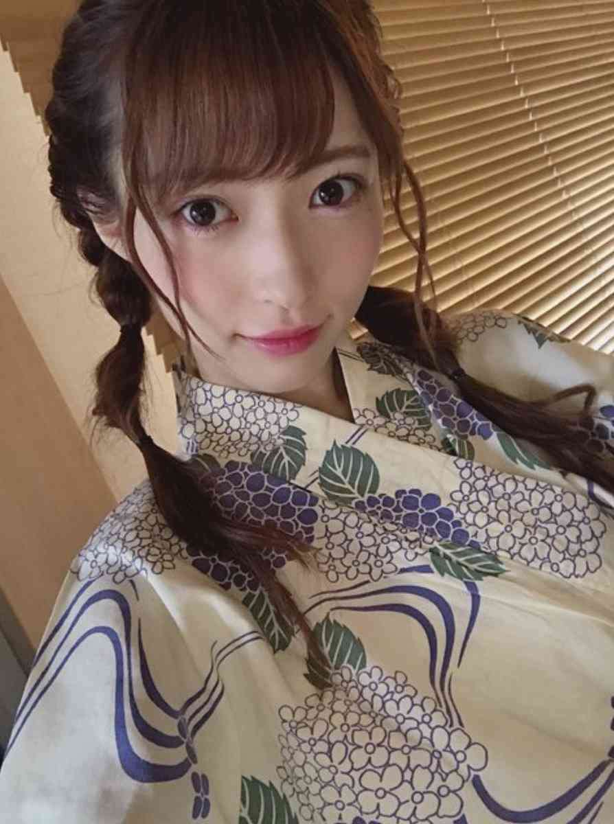 NGT48荻野由佳を起用したファッションブランド「Heather」 批判殺到で謝罪しコンテンツ削除