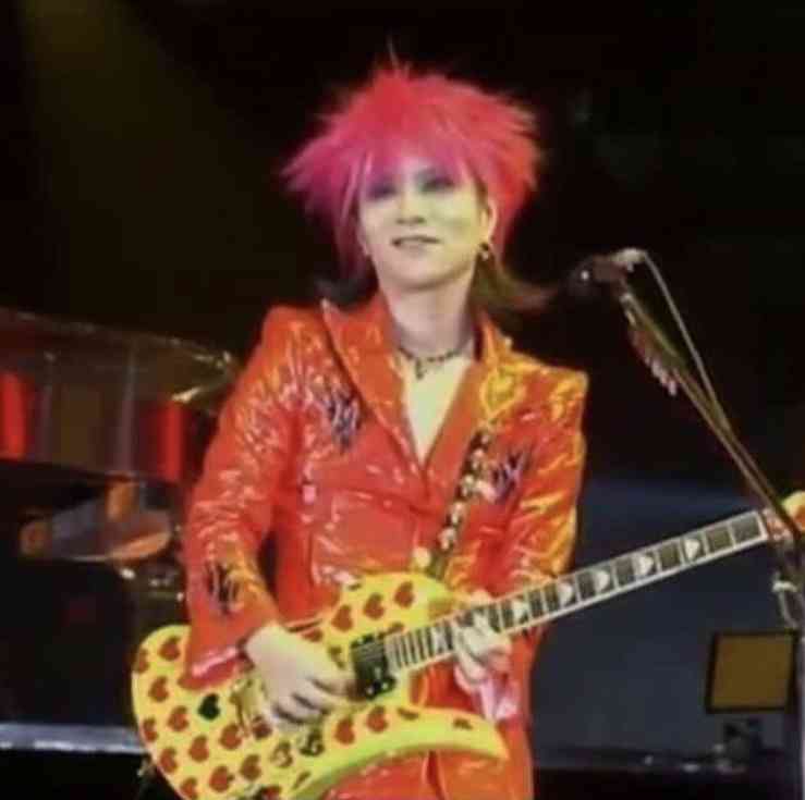 ヴィジュアル系バンド好きな方あつまれ!