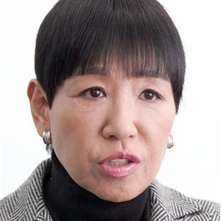 ショートヘア派の方、美容院はどのくらいの頻度ですか？