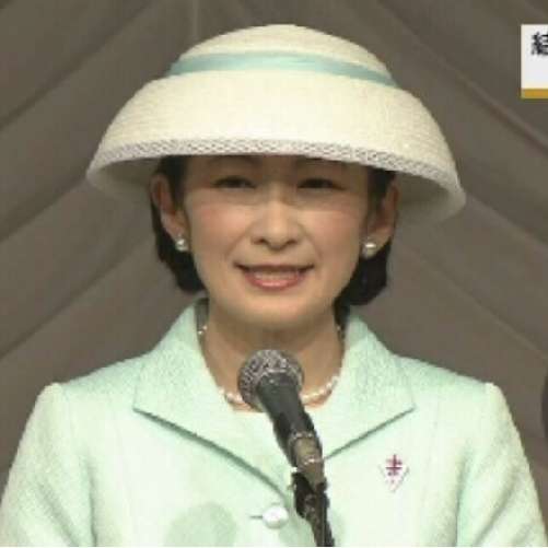 両陛下、皇居外で最後の公務=「みどりの式典」出席